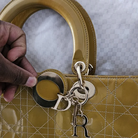 Christian Dior Cannage Lady Dior Gold Enamel Luxury Hand Bag (LIMITED EDITION) - Picture 10 of 16